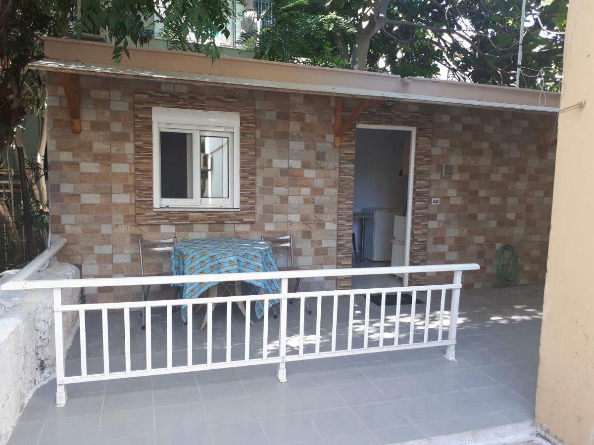 Vivian'S Small House Διαμέρισμα Rhodes City Εξωτερικό φωτογραφία